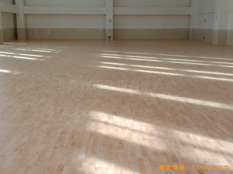 深圳北環(huán)中學運動館體育木地板鋪裝案例4