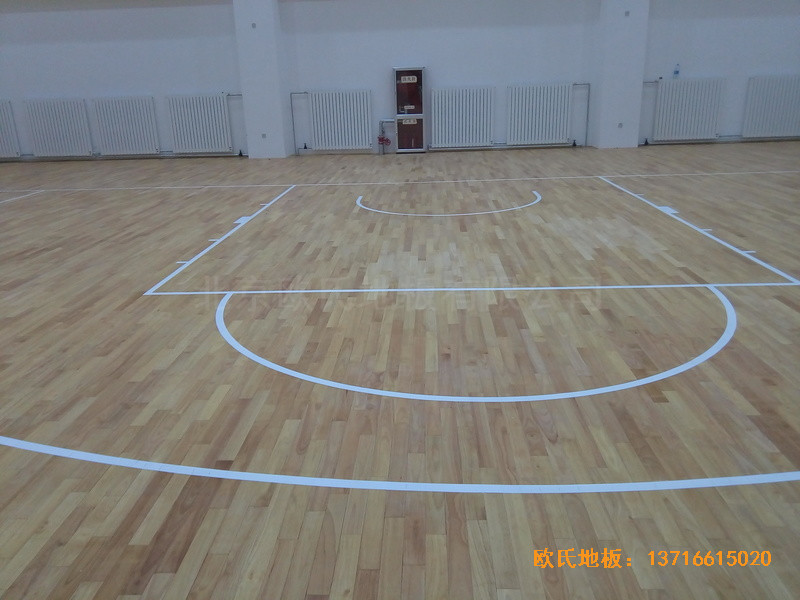 銀川北師大銀川小學(xué)籃球館運(yùn)動(dòng)木地板鋪裝案例4